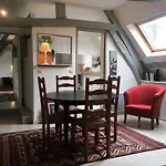 Chateau D'harcelaines *