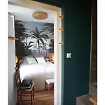 Holiday home Chateau D'harcelaines *