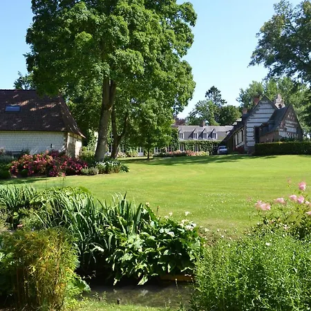 Chateau D'harcelaines Vakantiehuis