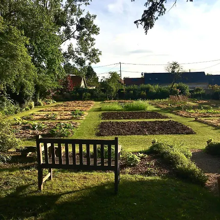 Chateau D'harcelaines