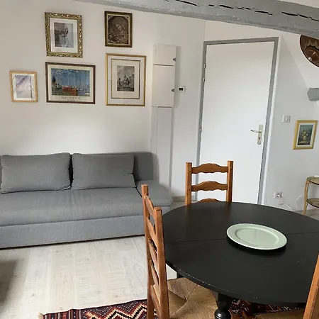 Chateau D'harcelaines Vakantiehuis *
