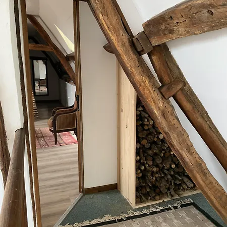 Chateau D'harcelaines Vakantiehuis Maisnieres